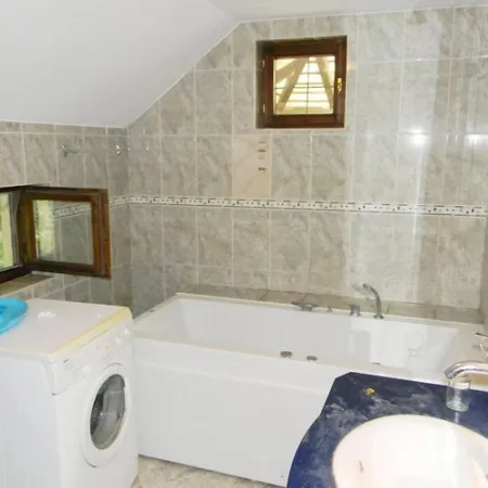 Leyla Castel Guest house