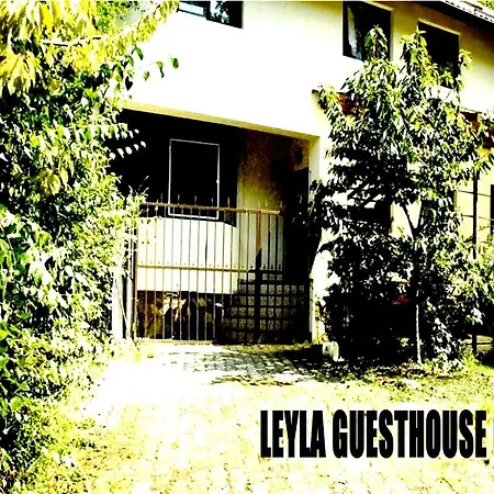 Pensión Leyla Castel 2*