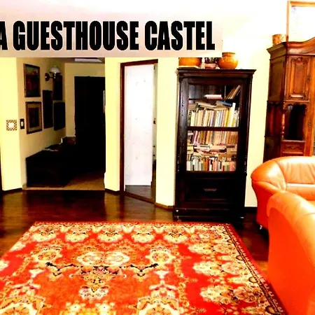 Leyla Castel Affittacamere 2*